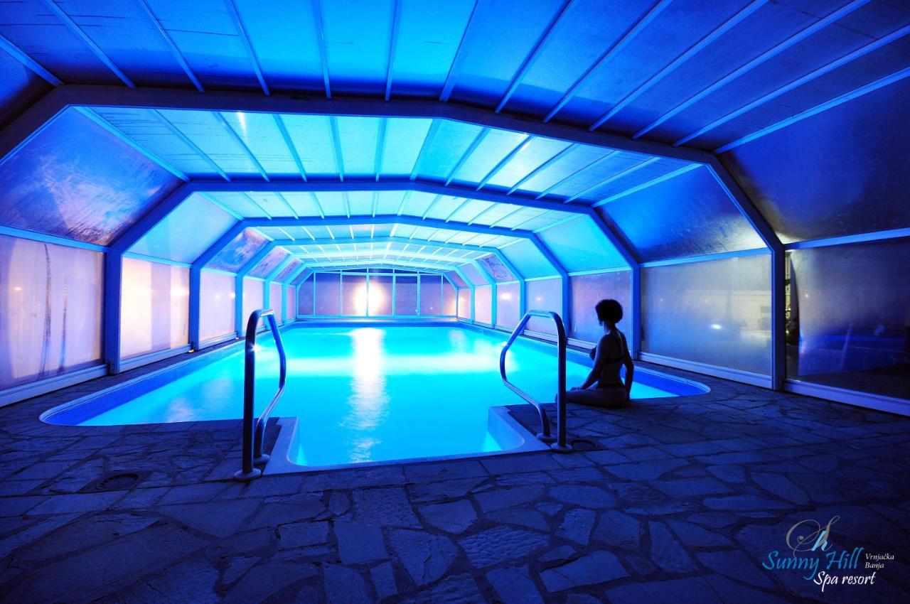 Sunny Hill Apartments & Aqua Park Vrnjačka Banja Buitenkant foto