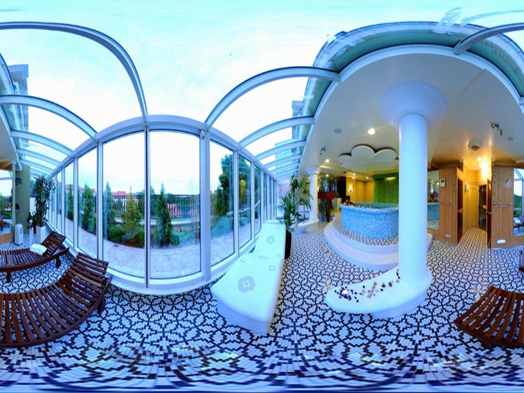 Sunny Hill Apartments & Aqua Park Vrnjačka Banja Buitenkant foto